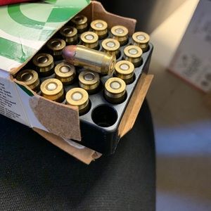 Meet your Posher, Shelon